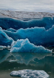 Walls_of_blue_ice_630x894